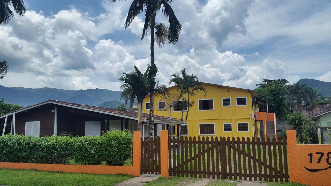 Chales Mar Virado 乌巴图巴 外观 照片